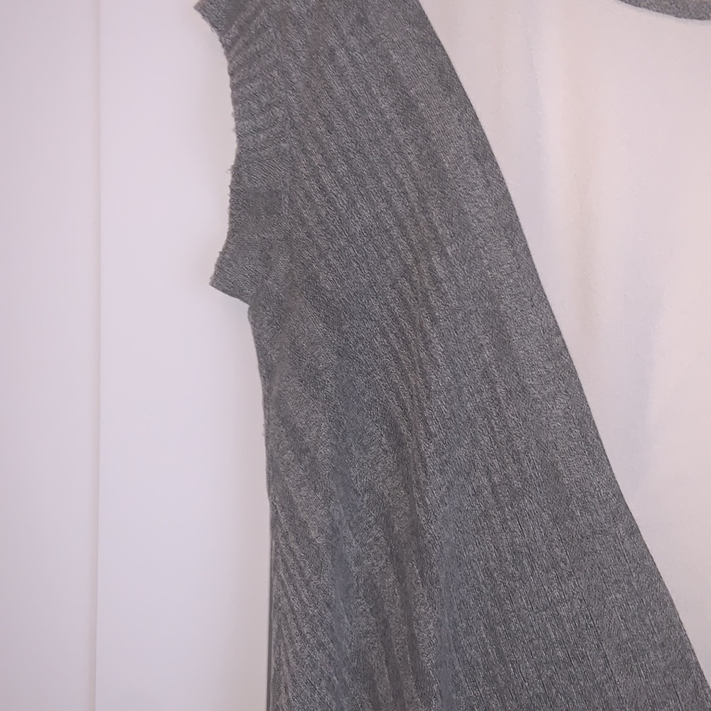 Blouse - Picture 3 of 3